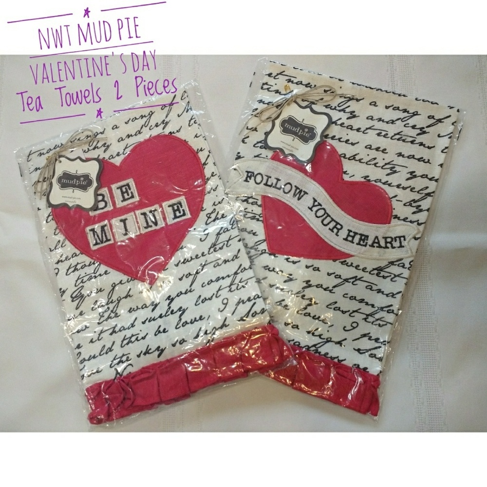 NWT Mud Pie Valentine's Day Tea Towels 2 Pieces